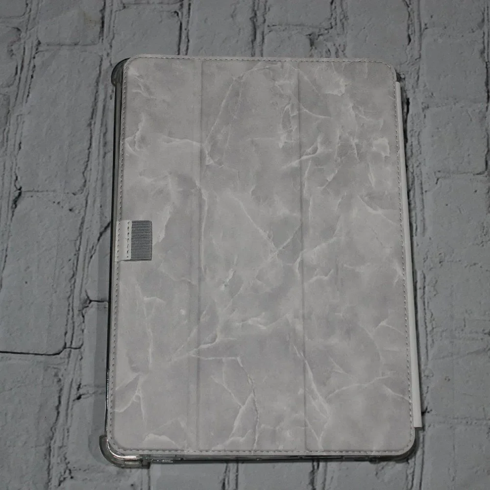 ‎iPad 7th/8th Generation Shockproof TriFold Case WHITE MARBLE 10.2